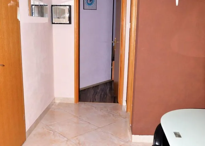 In Mit Barbecue By Interhome Apartman *