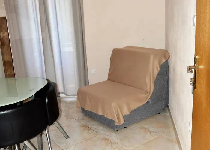 In Mit Barbecue By Interhome Apartman *