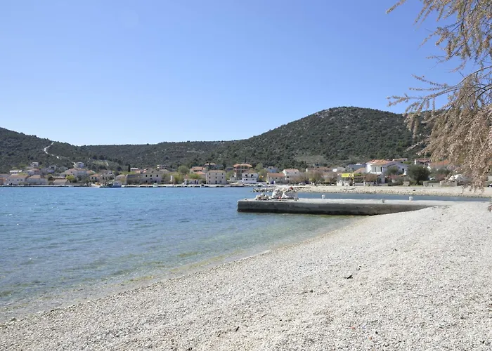 In Mit Barbecue By Interhome Apartman